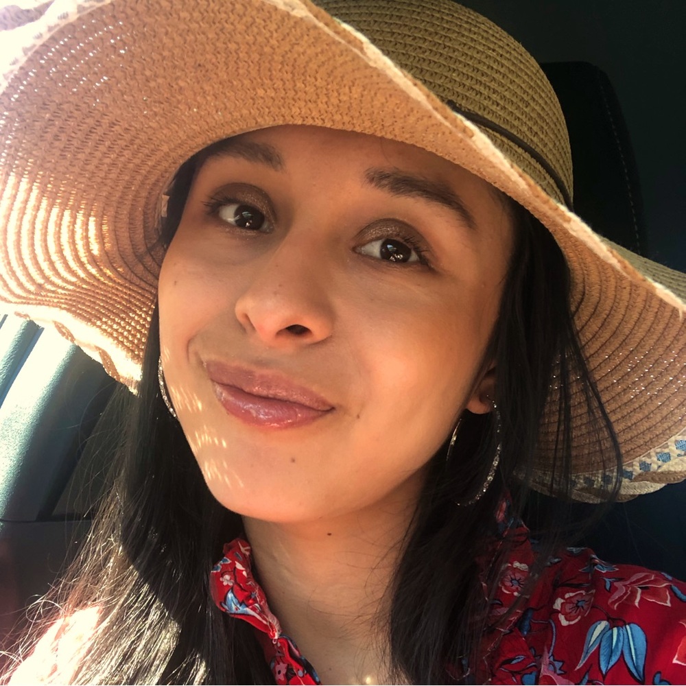 Meet your Posher, Maritza